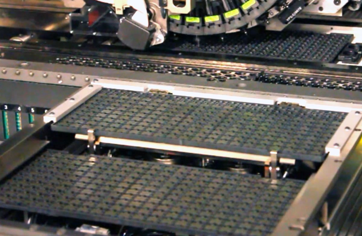 thumbnail image 2 of Universal Instruments 8mm Dual Lane Feeders – Advantis Genesis – Used UIC Electronic Feeders 2 of 2